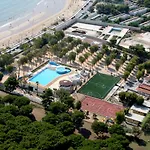 Prázdninový areál Village Baia Turchese 4*
