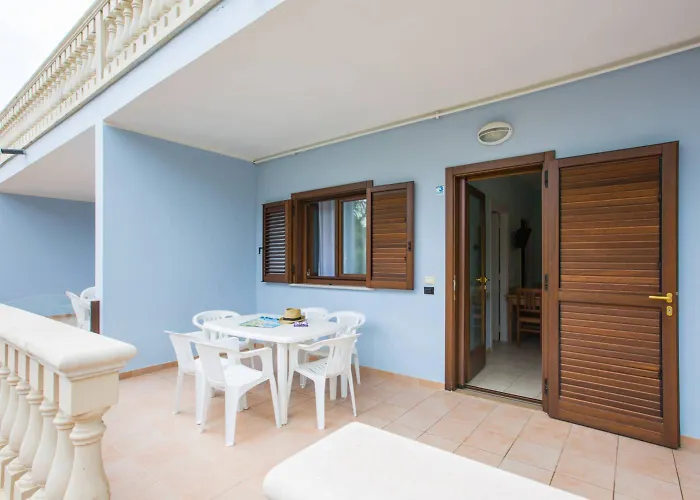 Parque de vacaciones Village Baia Turchese 4*