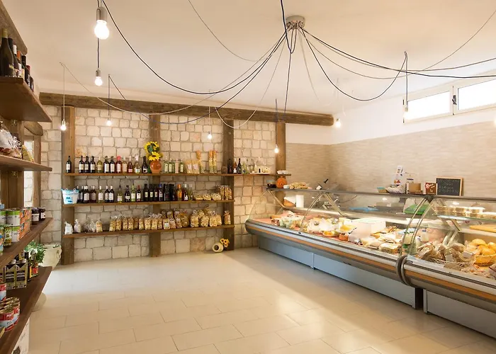 Parque de vacaciones Village Baia Turchese 4*